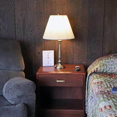 Big Sky Motel Roundup Екстер'єр фото