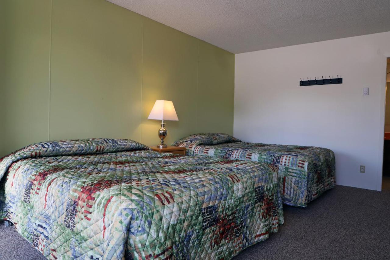 Big Sky Motel Roundup Екстер'єр фото